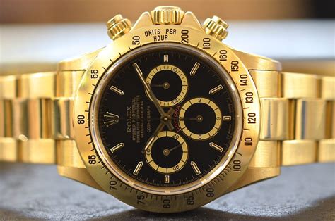 rolex daytona oro giallo e nero referenza|Orologio Rolex Cosmograph Daytona in oro giallo 18 ct.